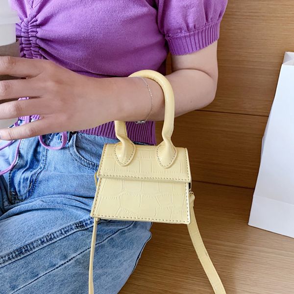 

famous designer shoulder bag ladies clutch bag crossbody bag single shoulder strap leather handbag dinner bag