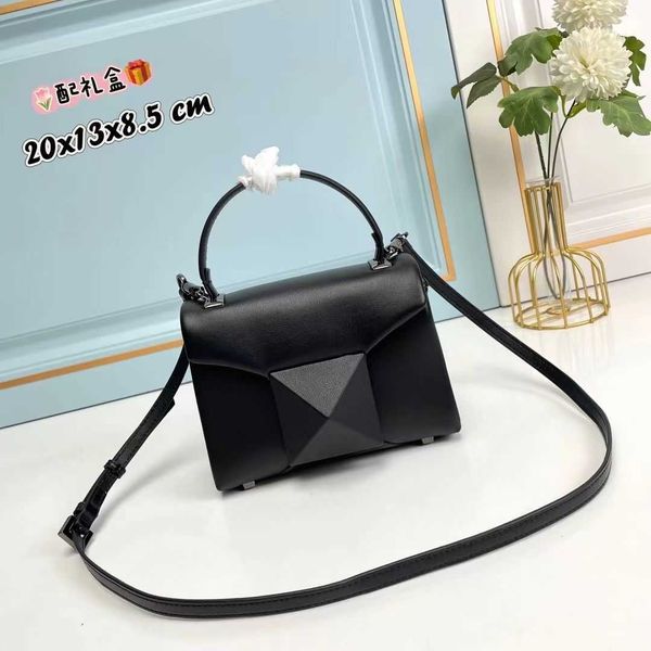 

designer bags mini women stud bags luxurys handbag color leather rivet fashion handheld shoulder crossbody women loco bag vsling crossbody c