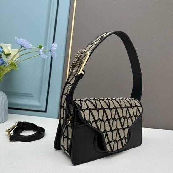 

women luxurys handbag fashion printed bags designer canvas cowhide lightweight stylish underarm women's portable shoulder crossbody n0n