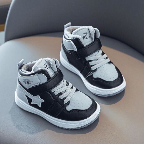 

first walkers autumn baby sports shoes soft and breathable baby sports shoes light hook and loop boys and girls' walking shoes running
