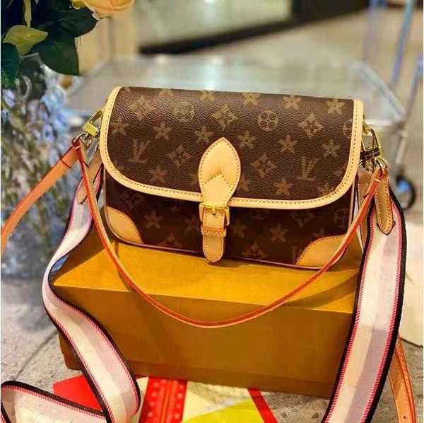 

fashion women shoulder bag postman satchel clutch cross body luxury genuine leather hobo chain handbag presbyopic drawstring bucket diane 21