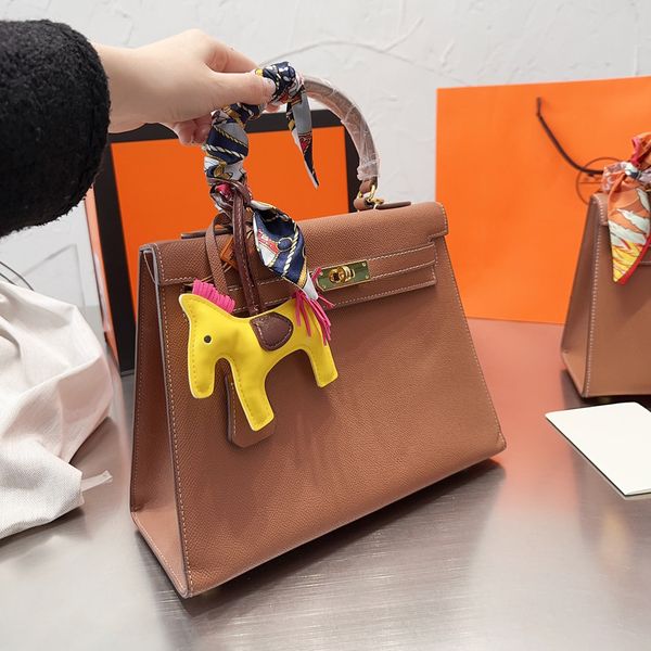 

designer shoulder bag ladies handbag luxury clutch bag fashion large capacity shopping bags leather handbags