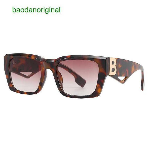 

burbrerys designer sunglasses modern sunglasses street pbettero inscom red square female 4336 d3to, White;black
