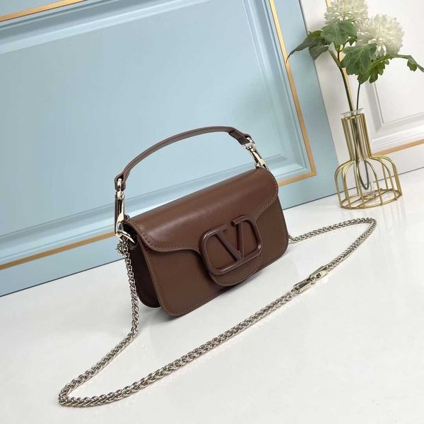 

handbag buckle luxurys designer women valentions color bags portable shoulder crossbody mini dinner fashion cowhide chain women's new s