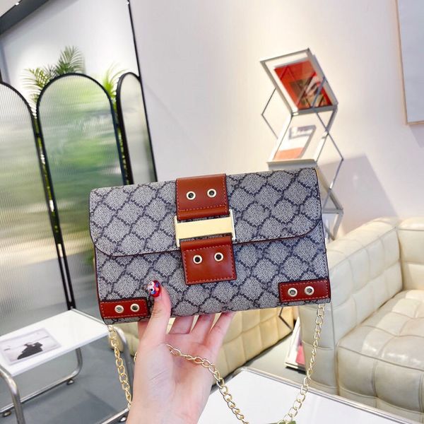 

brand day packs chain handbag diane stick bag wide women's shoulder bags strap underarm bag single crossbody bag classic brown
