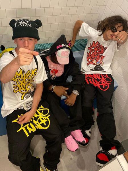 

men's t-shirts y2k retro street trend hiphop t shirt fashion minus two white harajuku print loose overalls joggers men graffiti 230506, White;black