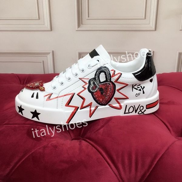 

new brand designer sneakers men womens sneaker shoes black thick boots womens boots fashion trainers2023