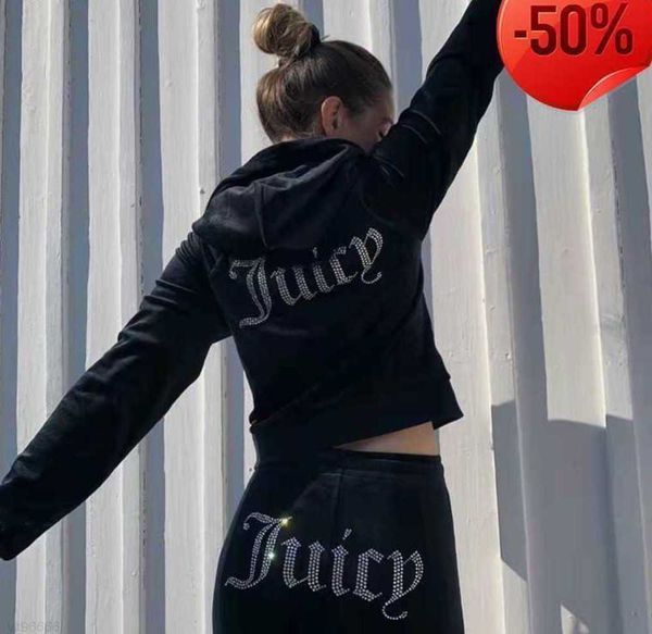 

5adesigner juicy apple tracksuit women velvet sewing suits outfit two piece jogging set velour sweatshirt met hoodie pants suit womens y2k, Gray