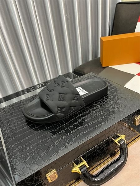 

fashion designer luxurious thick platform bathroom home slippers men soft sole eva indoor slides man sandals 2023 summer non-slip flip flops, Black