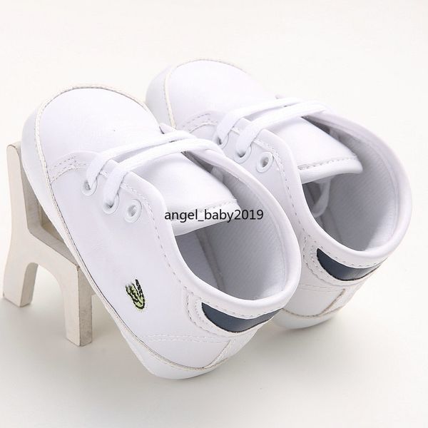 

Classic Fashion Baby Shoes Casual Shoes Boys and Girls Soft Bottom Baptism Shoes Sneakers Freshman Comfort First Walking Shoes, Black