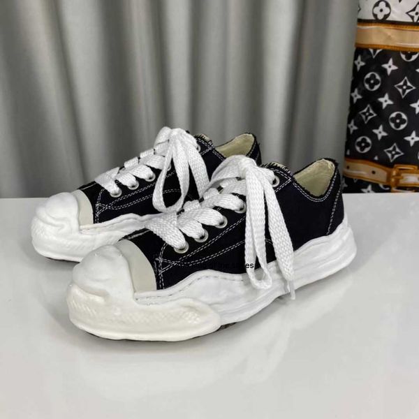 

mmy maison mihara yasuhiro hank lace-up sneakers shoes canvas petersontrainer low-trim shaped toe women luxury designers shoe rubber cap fac