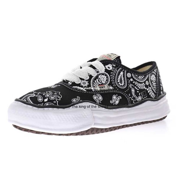 

maison mihara yasuhiro baker og sole bandana canvas shoes for men mmy sneaker mens designer platform shoe womens paisley sneakers women plat, Black