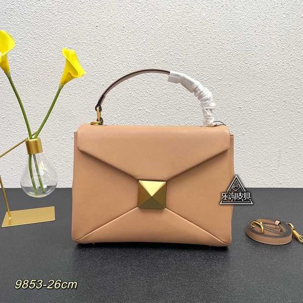 

valentions luxurys handbag bags designer light women beauty leather rivet geometric splice shoulder crossbody women's bag cgch