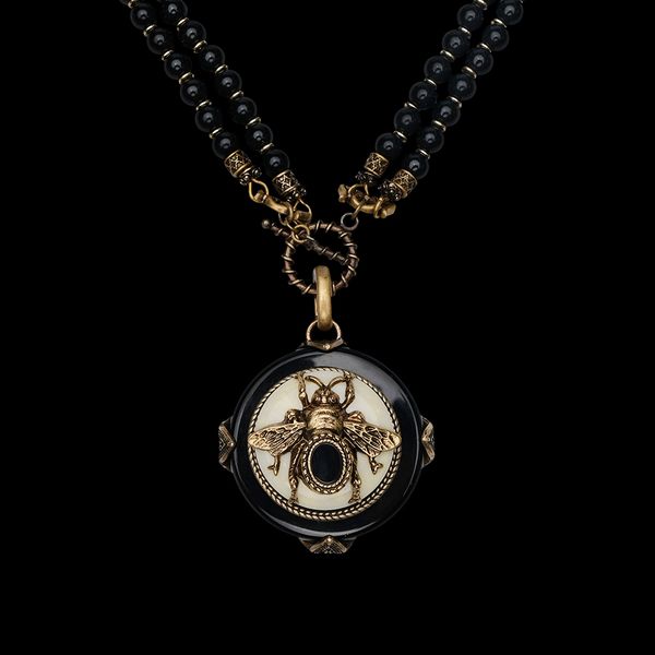 

pendant necklaces i50 europe vintage insect design two kinds of method wear bee natural agate necklace 230506, Silver