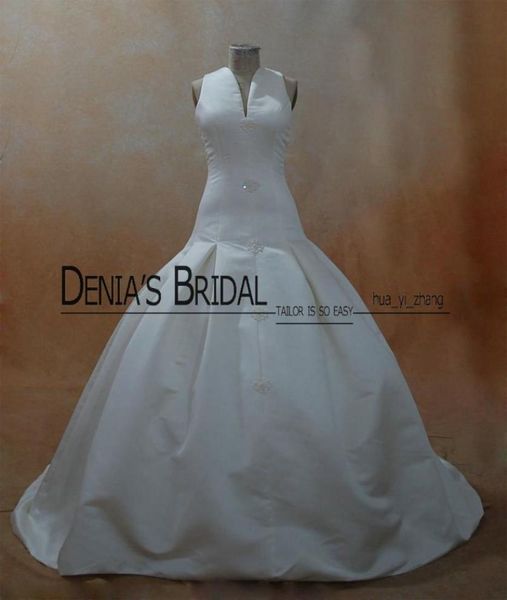 

2017 fit and flare wedding dresses real images satin v neck lace up closure court train lace appliqued wedding gowns3880479, White