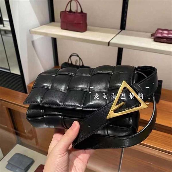 

bottegas bag small cassette woven pillow single shoulder crossbody women's venetas leather zc