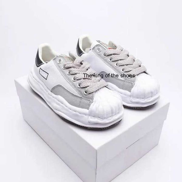 

new casual shoes blakey maison mihara yasuhiro mmy shell headgear slipcover yasuhiro sneakers for men and women, Black
