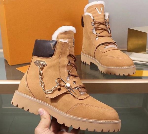 

classics fashion winter women shoe snow boots real fur slides leather waterproof warm boot fashion booties with box by bagshoe19787767944, Black