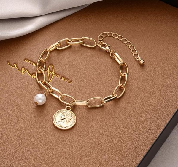 

individual design love heart shaped multilayered pearl pendant bracelet for women girl accessories temperament jewelry gift6052583, Black