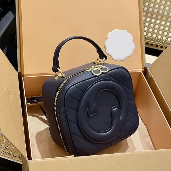 

designer bag women's classic style fashion luxury shoulder bag crossbody bag letter fashion metal classic crossbody bag
