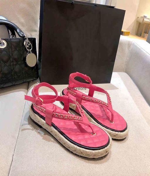 

28 off 2022 slippers sandals new flat thick beach sandals sheepskin metal chain braided hemp rope bottom allmatch leather sl2656409, Black