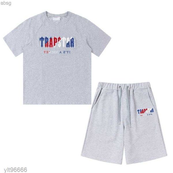 

22ss trapstar mens t shirt short sleeve outfit chenille tracksuit black cotton london streetwear sports sweat suits pants sportwear running, Gray