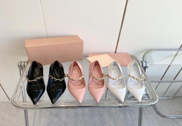 

2023 early spring sandals pointy mary jane patent leather stiletto chain temperament2233216, Black