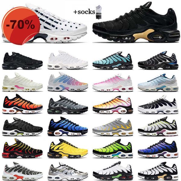 

sandals with box 2022 high qualit mens running shoes tn plus chaussures triple black laser blue bred hyper violet silver red smoke grey men
