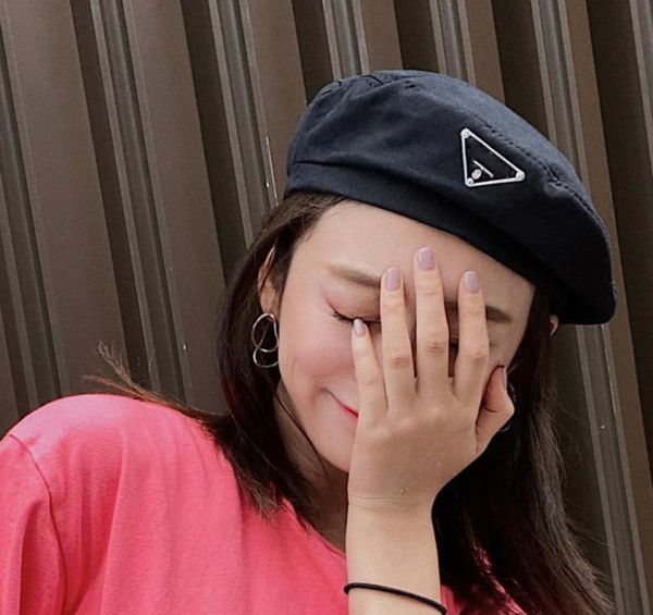 

triangle hat men and women summer trend fashion retro wild couple models ins net red korean version beret6868152, Blue;gray
