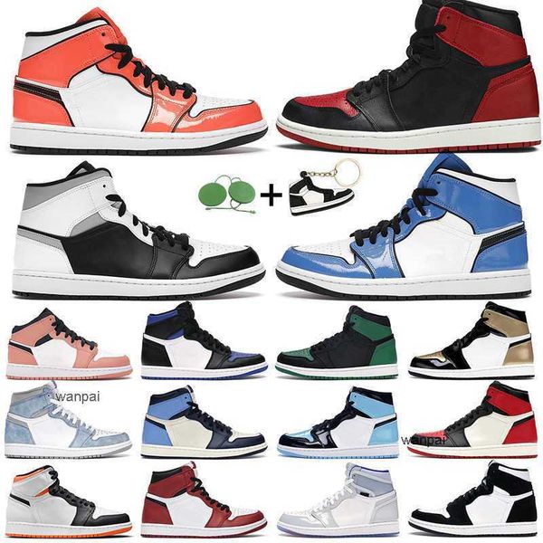 

men women basketball shoes 1s high og 1 electro orange shadow 2.0 hyper royal chicago light banned turf orange mens trainers sports sneakers