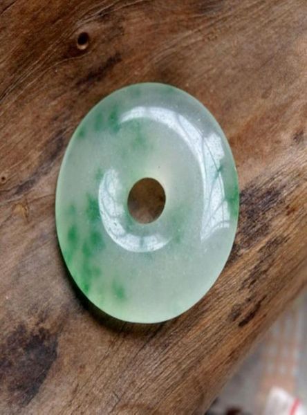 

emerald floating natural jade donut pendant jewelry012343798497, Green;white