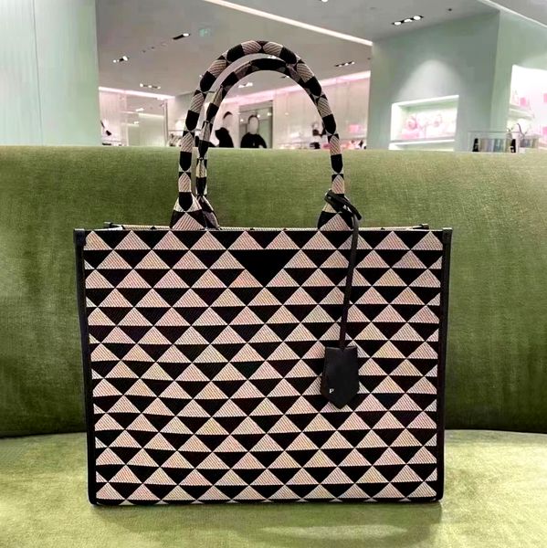 

3 size symbole embossed large tote bags womens travel beach man prad designer triangle bags hobo canvas purse shoulder bag crossbody luxury