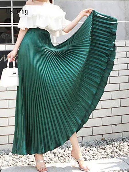 

skirts women's elegant metal color mermaid skirt korean fashion elastic high waist floor length pleated maxi skirts summer k78 230508, Black