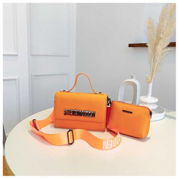 

2023 handbag women's new fashion crossbody small design bags versatile one shoulder handbag