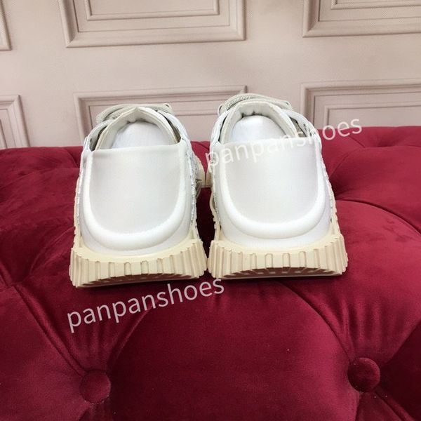 

new fashion brand casual shoes mens womens designer leather lace-up sneakers fashion lady flat running letters shoes platform sneakers, Black