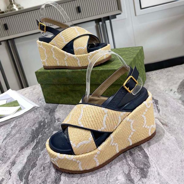

2023 new embroidery one line thick sole sandals with elevated waterproof platform letter slippers wear ins, Black