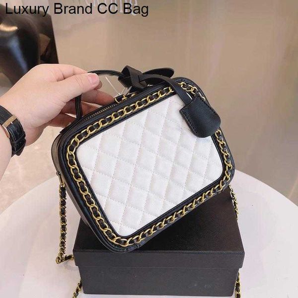 

camera cc shoulder bags box classic c france womens weave bags braid around bag ladies vanity crossbody chains shouler luxury designer cosme