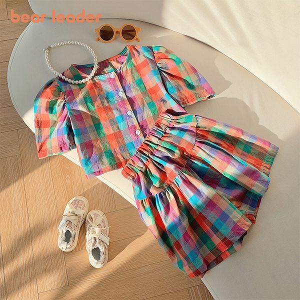 

sets suits bear leader girls 2023 summer korean children s clothing colorful plaid bubble sleeve shirt shorts two piece 230508