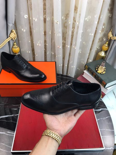 

4model new 2023 men pointed metal button casual patent leather shoes white moccasins wedding designer dress formal flats footwear zapatos ho, Black