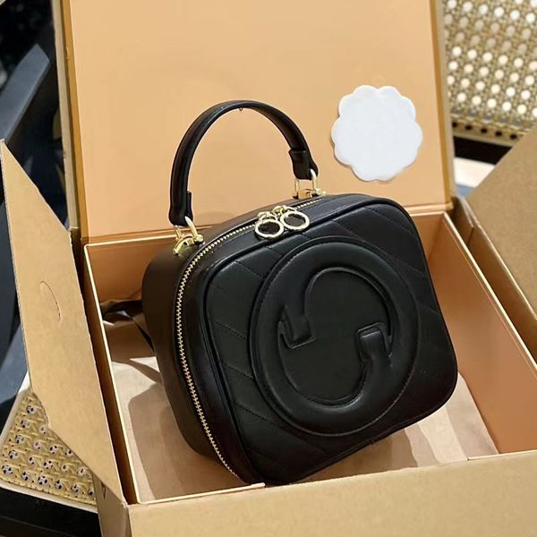 

2023 designer bags saddles bag 5a with original box shoulder handbag clutches flap totes wallets check square stripes women's luxury ba