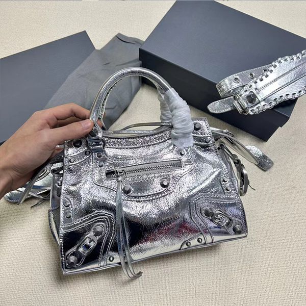 

motocycle shoulder bags wax skin trapezoidal bags women lady lecagole bag luxury designers leather crossbody pochette messenger oil wax mate