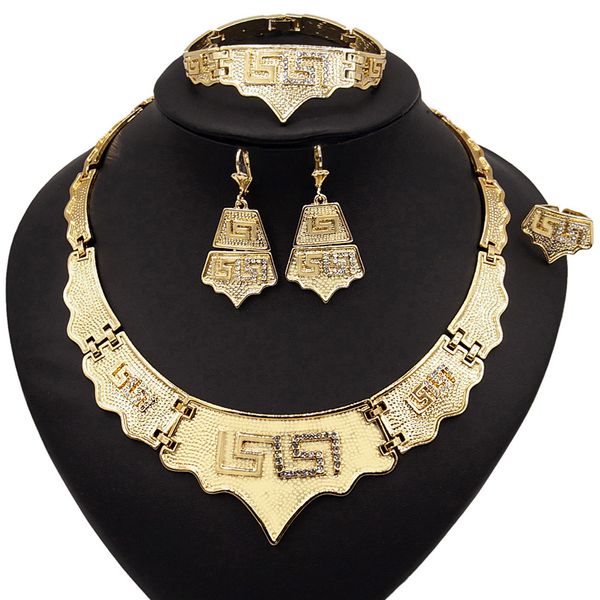 

necklace brand jewelry set lady beautiful and noble copper alloy three-piece chain jewelry sets, Black