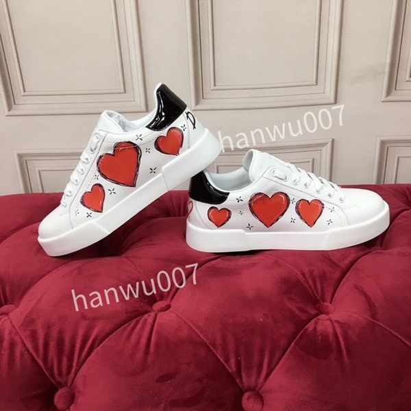 

new men brand designer shoes runner trainers suede leather low-cut shoes black slip-on casual shoes outdoor sports sneakers