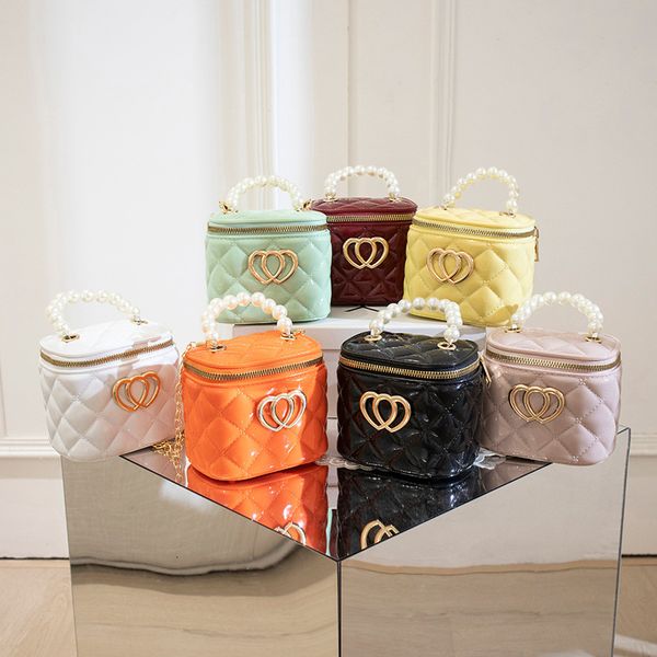 

handbags pvc mini love heart bucket bag pearl tote kids women cylinder jelly bag zipper chain female shoulder messenger bag wholesale 230508, Black