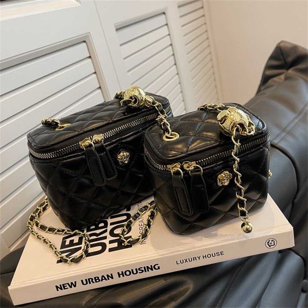 

purses korean bag women's new fashion embroidery thread lingge single shoulder oblique cross small square
