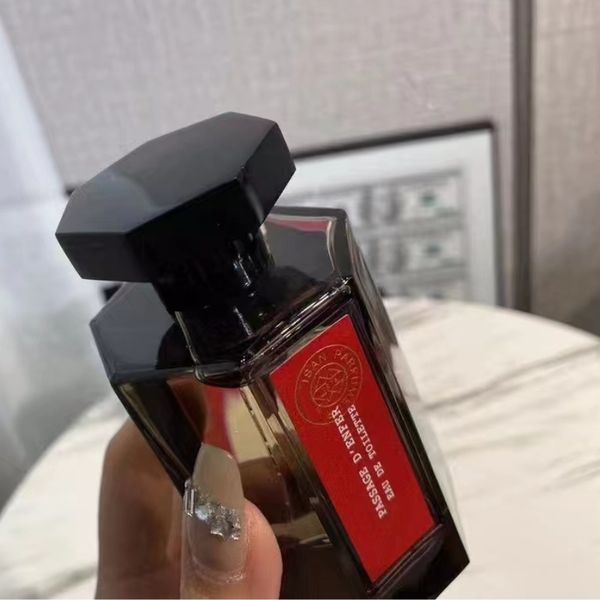 

red bottle woody edt 100ml florals spray light perfume for citrus fast ship