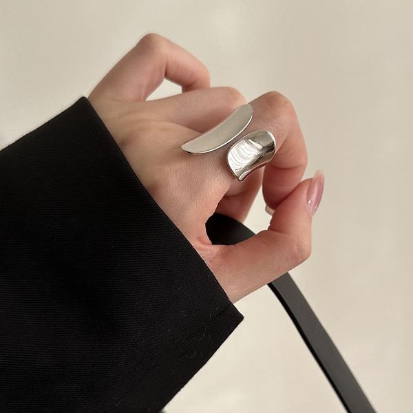 

promise rings for her matching rngs hgh-end light niche 2023 new ins silver ring female heavy industries ultra-wide stylish cool advanced op