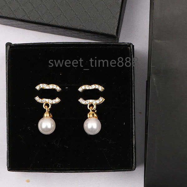 

18k gold plated designers brand earrings designer letter ear stud women crystal pearl geometric earring for wedding party jewerlry accessori, Golden;silver