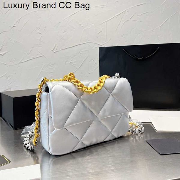 

shoulder cc shoulder bags fashion designer bag capacity large bag female classic leather handbag luxury crossbody handbags designers totes