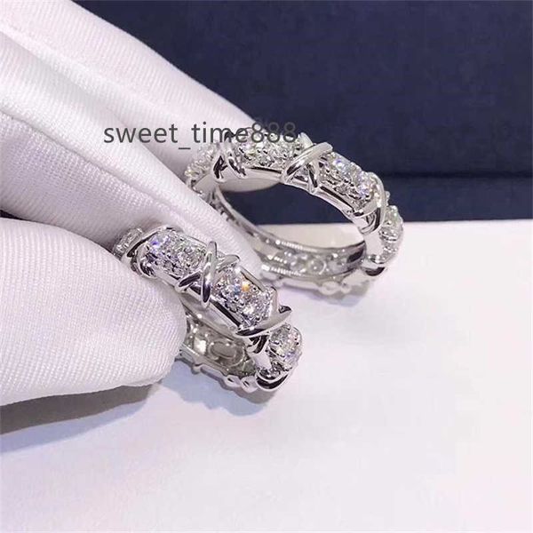 

wholesale xo moissanite ring diamond moissanite x cross ring big zircon shinny couple ring, Silver